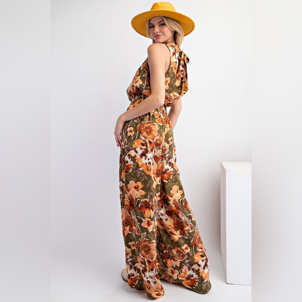 059 Easel MIRABELLE SATIN JUMPSUIT - Picture 4 of 6